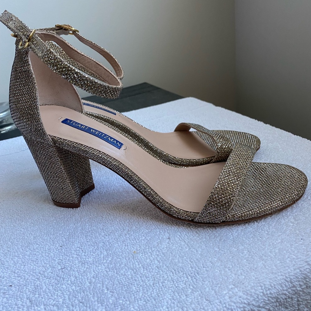 Stuart Weitzman Gold Metallic Sandal